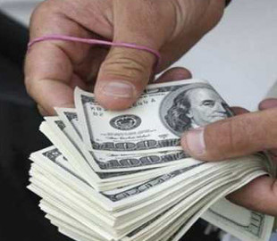 Повідомлено про підозру валютному шахраю, який ошукав киян на 73 тис. доларів