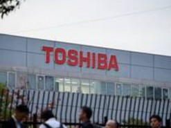 Toshiba оформит продажу полупроводниковых активов к 1 июня