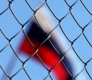 Российские власти обижены бойкотом и блокированием их пропагандистских СМИ демократическими странами