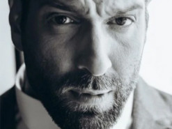 «Кулі, що знайде тебе, ти не почуєш». Даніель Салем показав автомобіль, за кермом якого потрапив під обстріл окупантів