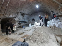 Ведуть до Софійського собору: в Києві знайшли загадкові підземні ходи