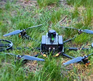 В 4 рази швидше за саперів: що може новий український дрон для пошуку мін