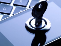 Эксперты предлагают сделать в iOS «окно» для спецслужб