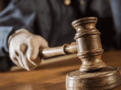 Українцю, який у соціальних мережах вихваляв росіян та переховувався у храмах УПЦ, присудили умовний термін