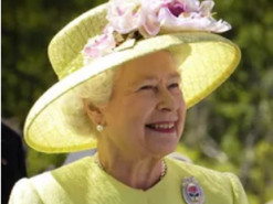 У Києві запропонували встановити пам'ятник королеві Великої Британії Єлизаветі II