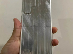 Опубликовано фото алюминиевого макета смартфона Samsung Galaxy S22 Ultra