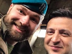 Телефонні розмови і SMS посеред ночі, – азовець "Волина" розповів, як спілкується із Зеленським