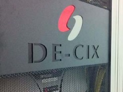 Оператор крупнейшей точки обмена трафиком подал в суд на немецкую спецслужбу