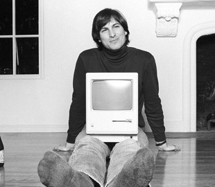 Первый компьютер Apple с автографом Стива Джобса выставили на аукцион