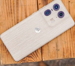 Які смартфони Motorola мають отримати Android 15