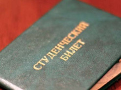 В Украине будут наказывать студентов за продажу дипломов и рефератов – что грозит