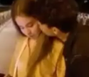 Поцеловал незнакомку – получил кулаком в лицо: в Киеве пранкера ударили в прямом эфире