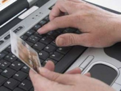 Женщина поверила мошеннику и потеряла все сбережения