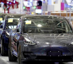 У автомобилей Tesla появились серьезные проблемы с аккумуляторами