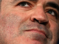 Каспаров висміяв рішення Путіна використати літеру "Z"