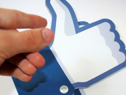 Facebook отказалась блокировать фейковые новости