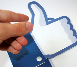 Facebook отказалась блокировать фейковые новости