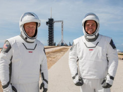 Астронавты отрепетировали первый пилотируемый полет на корабле Маска