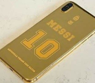 Месси покрыл iPhone золотом и украсил именем жены