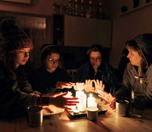 Перебої з електрикою: що робити, якщо відключать світло через атаки рф