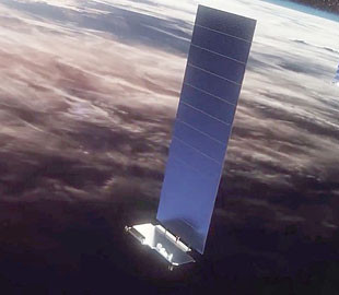 SpaceX запускає нову групу супутників "інтернету від Маска"