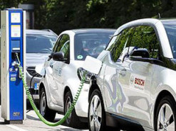 Почему в Украине плохо продаются электромобили и не развита инфраструктура зарядных станций