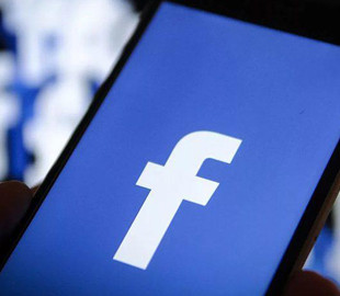Работа в кризис. Facebook ищет специалиста в украинскую команду
