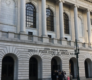 У США суд відновив справу проти блогерів, які наживалися на своїх підписниках, закликаючи їх купувати акції