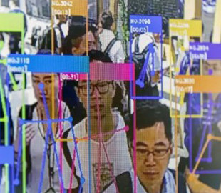 Платёжную систему распознавания лиц обманули при помощи 3D-маски