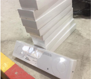 На Закарпатті прикордонники зупинили контрабанду Apple Watch