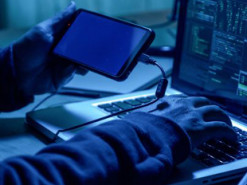 Українські хакери знову зламали провайдера адміністрації Путіна