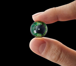 Контактные линзы с дополненной реальностью впервые протестировали на человеке