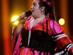 Переводчик соцсети назвал победительницу «Евровидения» коровой