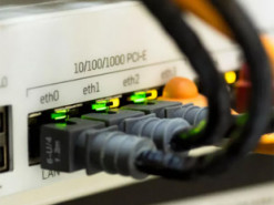 Онлайн навіть у темряві: як забезпечити роботу інтернету під час відключень світла