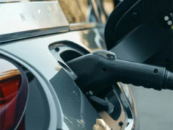 Відновлять 97% літію: старі батареї для електромобілів можуть отримати друге життя