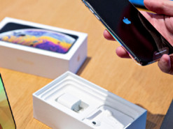 Кирпич вместо «Айфона»: днепрянка стала жертвой мошенников