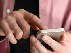 Як зробити скриншот на Android, якщо додаток не дозволяє