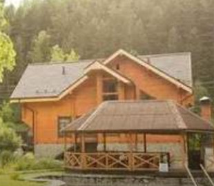 Шахраї здають в оренду неіснуючі садиби в Карпатах