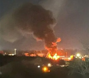 Атака українських дронів на Новошахтинський НПЗ: у Генштабі розповіли про наслідки удару