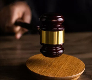 Мешканку Ізюма засудили до трьох років ув'язнення за поширення пропагандистської газети під час окупації