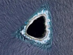 Таємниця темної плями на Google Maps розкрита