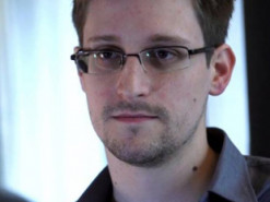 «Apple может искать на вашем iPhone все что угодно», – Эдвард Сноуден