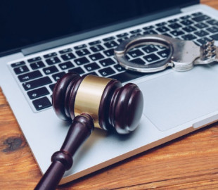 Количество приговоров за интернет-преступления достигло максимума последних лет