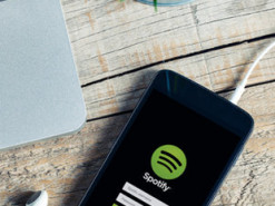 Анонимные авторы зарабатывают на Spotify $3 000 в день, загружая белый шум