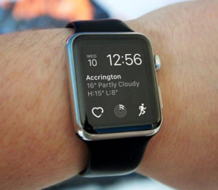 Apple пообещала бесплатный ремонт Apple Watch, если они перестали заряжаться