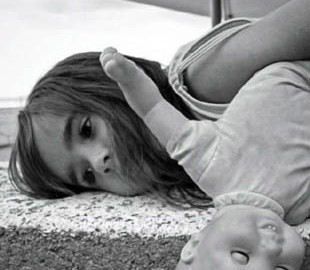 Мешканця Дніпропетровщини судитимуть за згвалтування власної дитини