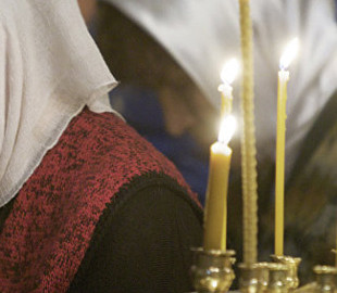 Богослужения на Пасху в украинских храмах проведут онлайн