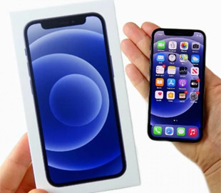 Найкращим смартфоном Apple визнано модель 2020 року: що в ній особливого