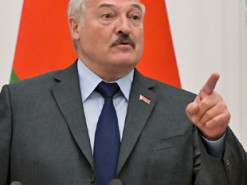 Лукашенко призвал "разобраться с айтишниками" и с оттоком кадров из Парка высоких технологий