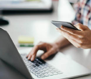 The Times: Боссы компаний отбирают смартфоны у сотрудников